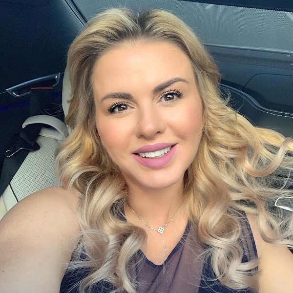 Анна Семенович развеяла слухи о себе