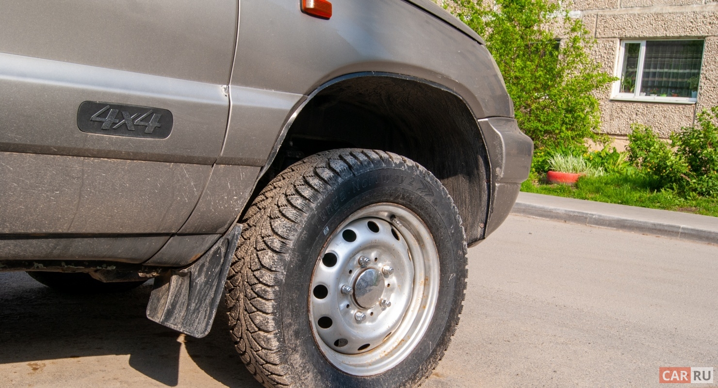 В Москве выставили на продажу редкий лимузин ЗИЛ-41041 за 20 млн рублей