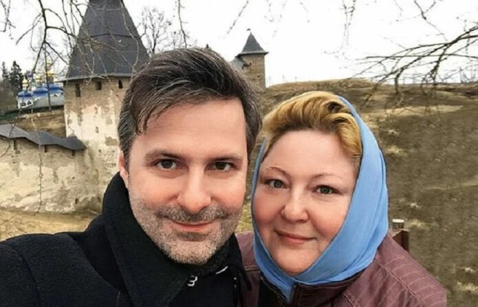 Экранная супруга Сергея Белякова из Таганрога. Как живет сейчас и как выглядит супруг актрисы Юлии Сулес Экранная супруга Сергея Белякова из Таганрога. Как живет сейчас и как выглядит супруг актрисы Юлии Сулес