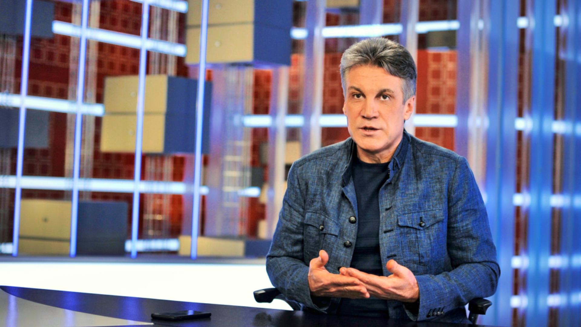 Она сделала ему карьеру, а он ушел к молодой актрисе после 20 лет брака: все жены и дети Алексея Пиманова Алексей, Пиманов, Валентина, Пиманова, когда, закон», «Человек, программы, Алексея, очень, журналист, первого, продюсер, жизнь, чудес», работал, долго, одном, встретить, именно