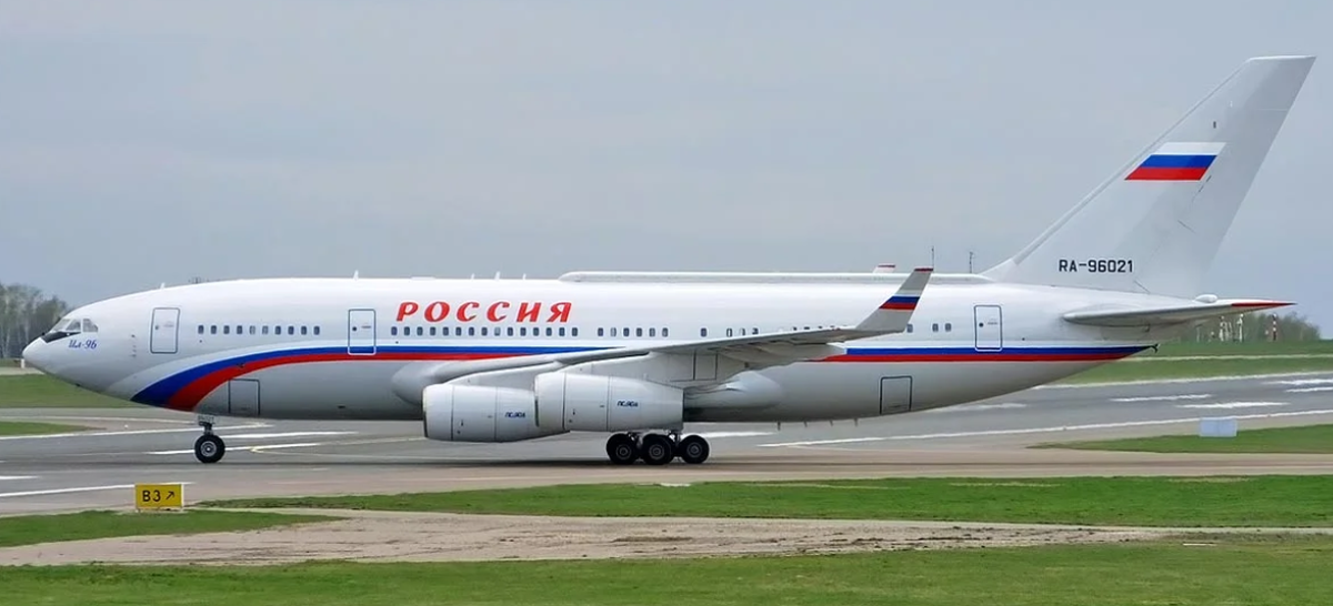Самолет Ил-96-300ПУ. Anna Zvereva/Wikimedia Commons