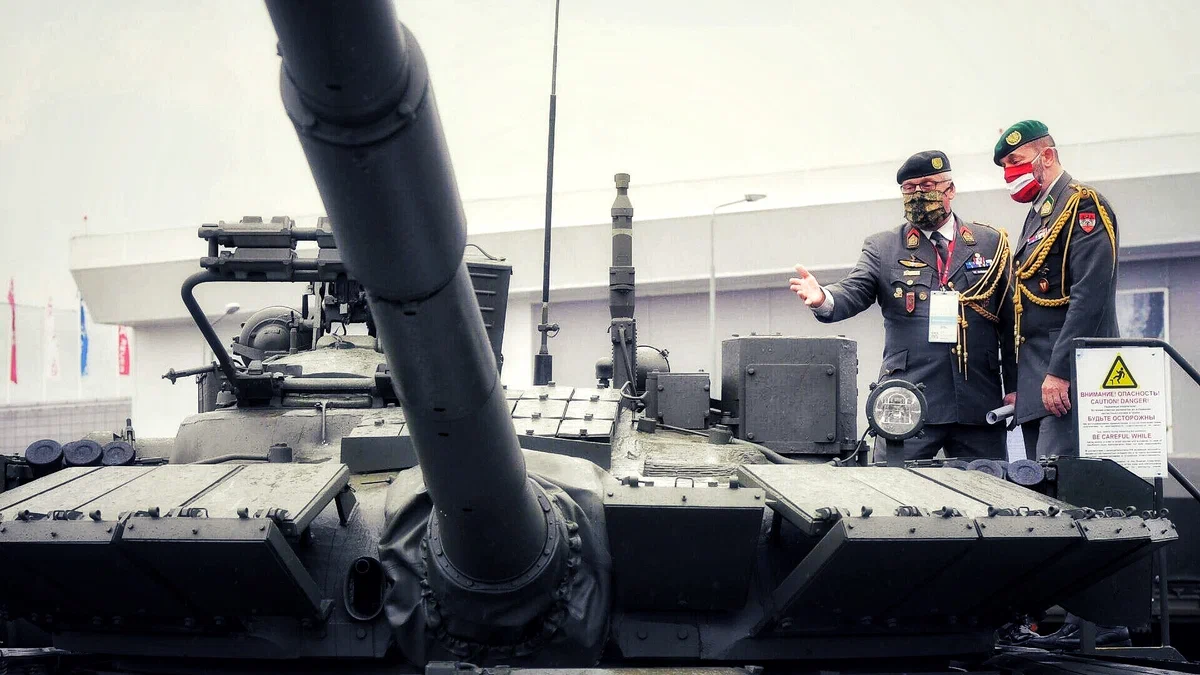 «Омсктрансмаш» жив! Завод досрочно поставил в войcкa партию новейших тaнков Т-80БВМ оружие,россия