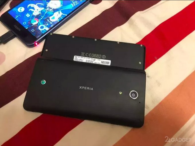 Восемь лет спустя обнаружен невыпущенный в серию игровой смартфон Sony PlayStation Phone2 Xperia, смартфона, время, первый, PlayStation, формфакторе, панели, можно, функций, Ericsson, оригинальный, смартфон, корпуса, Разработчики, предполагаемого, практически, выпущен, слайдера, выезжающей, увидеть