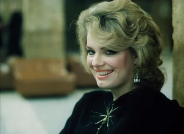 Несчастья в судьбе актрисы Ольги Копосовой: раствориться в мужчинах без остатка и в итоге разрушить личную жизнь актриса