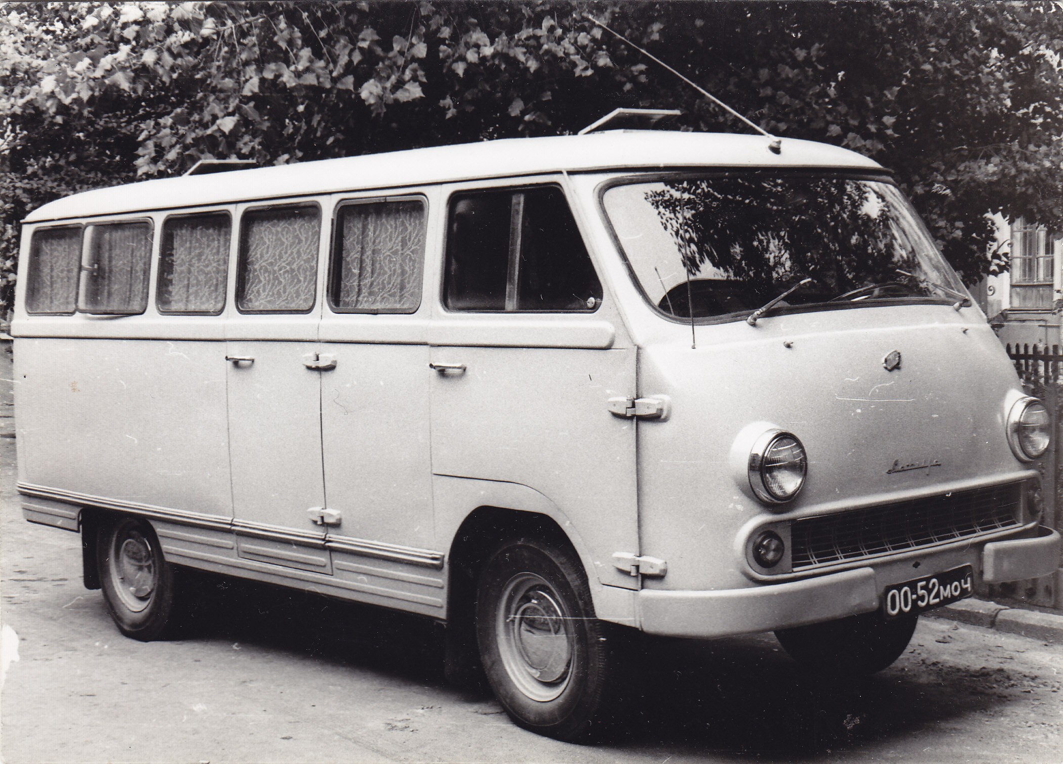 «Кавказская пленница» не помогла: как появился и почему провалился микроавтобус «Старт» «Кавказская пленница» не помогла: как появился и почему провалился микроавтобус «Старт» авто,авто и мото,автомобиль,автоновости