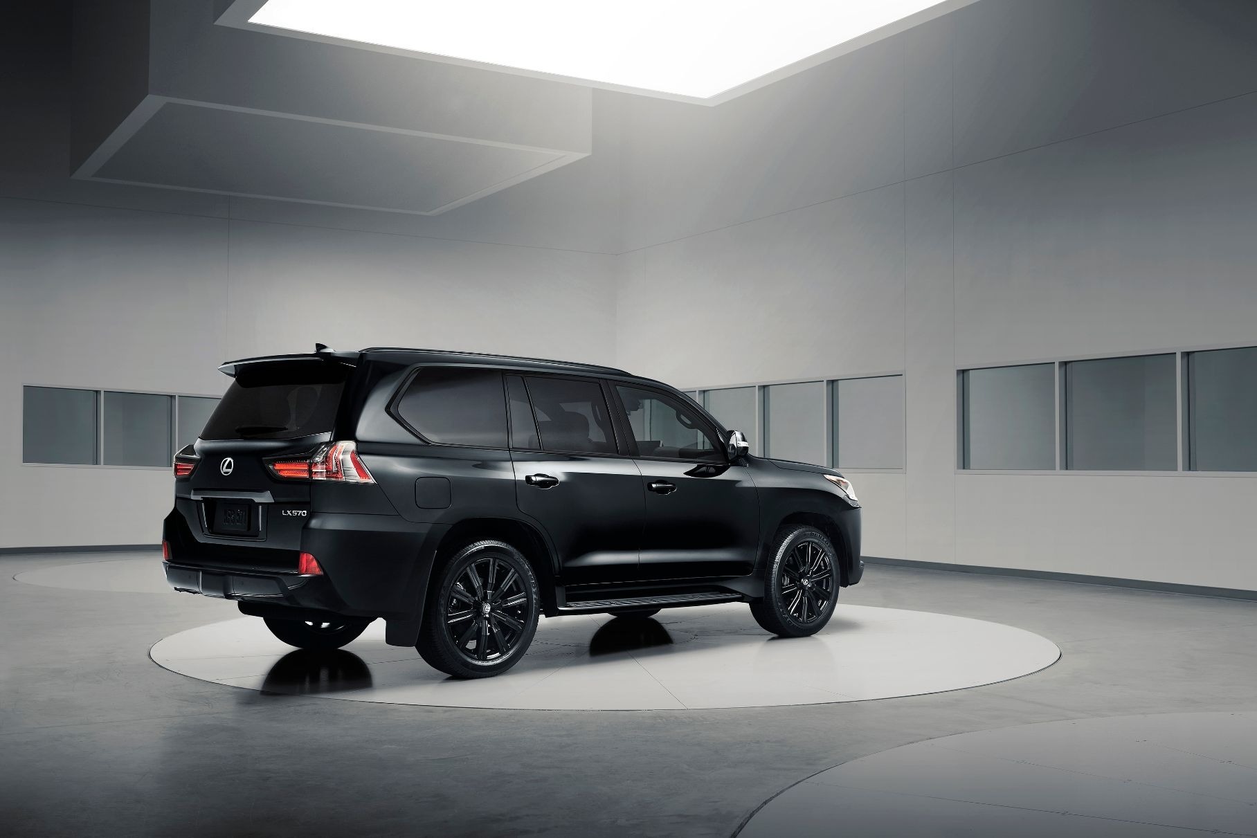 Lexus LX 570 2018 Black