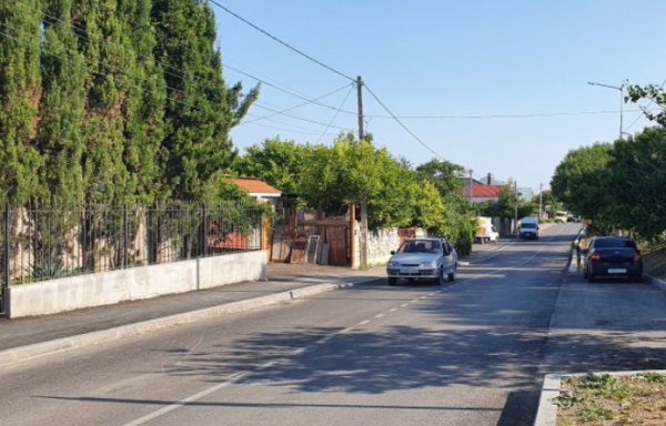 Губернатор Севастополя доволен качеством  ремонта дороги на улице Галины Петровой