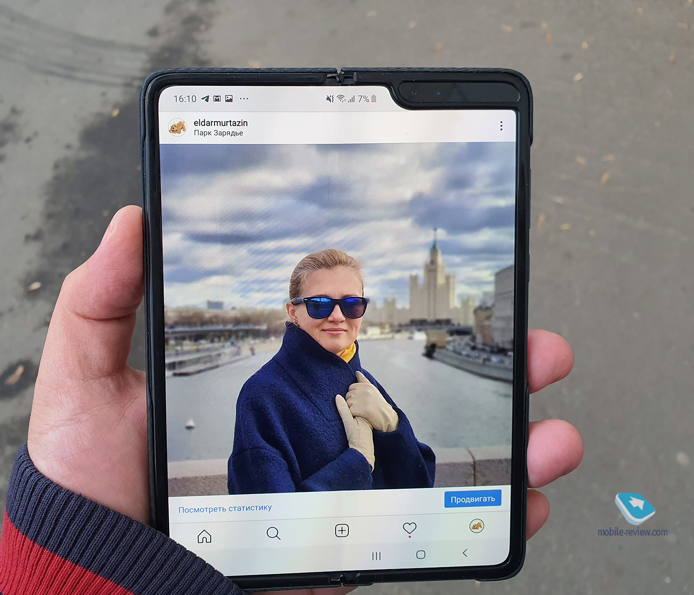 Mobile-review.com Десять причин купить Samsung Galaxy Fold samsung galaxy fold,обзор,товары