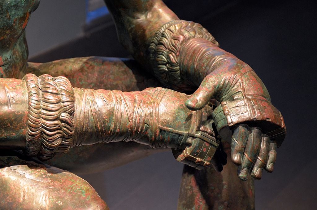 Древнегреческий боксер (2).jpg