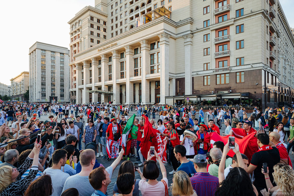 Прогулка по улицам футбольной Москвы