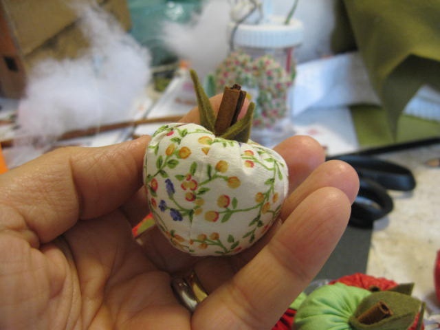 Шъём яблочки с запахом корицы и другие фрукты Игрушки,рукоделие,своими руками,Хенд мейд,шитьё