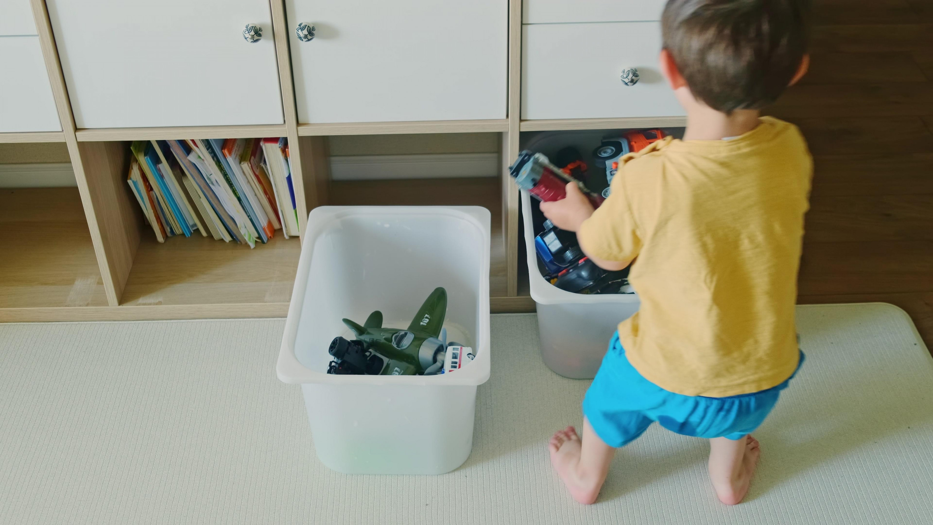 Как поддерживать чистоту, чтобы не убираться каждый день: советы многодетной мамы порядок, место, только, вещей, уборка, становится, нужно, игрушки, каждый, снова, значит, больше, важно, меньше, будет, быстро, ощущение, начинается, убирать, системы