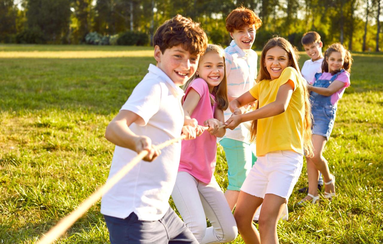 Летние лагери для подростков: 15 вариантов, где детям старше 12 лет не будет скучно летАдрес, лагеря, днейСтоимость, территории, питание, лагере, предоставляют, 5разовое, спортивные, занятия, свежем, воздухе, проживают, бассейн, Московская, творческие, также, санузлом, площадки, несколько