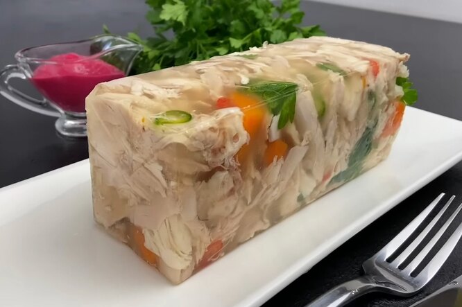 Блюдо выглядит аккуратно и аппетитно Блюдо выглядит аккуратно и аппетитно