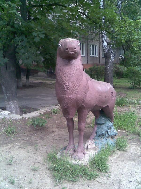 Суровый ЖКХ-арт Суровый ЖКХ-арт стрит-арт