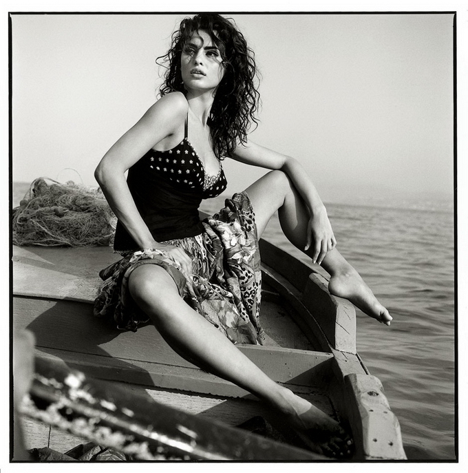 Чувственные фотографии девушек от французского фотографа Чувственные фотографии девушек от французского фотографа фотография