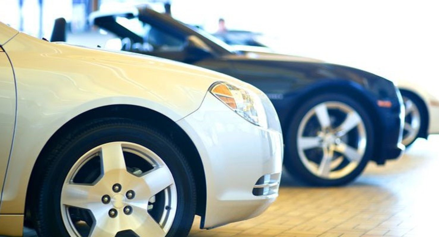 Какой цвет автомобиля самый практичный и безопасный?