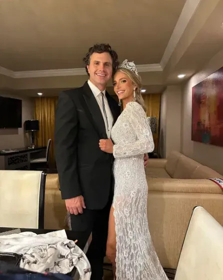 Самая популярная tradwife Ханна Нилман ждёт девятого ребёнка Нилман, мужемХанна, Ханна, стала, НилманХанна, tradwife, которые, которая, Ханны, мамой, написал, жизни, чтобы, Однако, этого, своего, домашних, временем, готовит, также