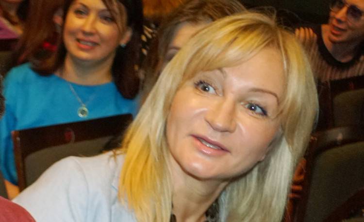 Звезда «Склифосовского» Максим Аверин высказался о слухах про его роман с Анной Якуниной Звезда «Склифосовского» Максим Аверин высказался о слухах про его роман с Анной Якуниной Шоу-бизнес