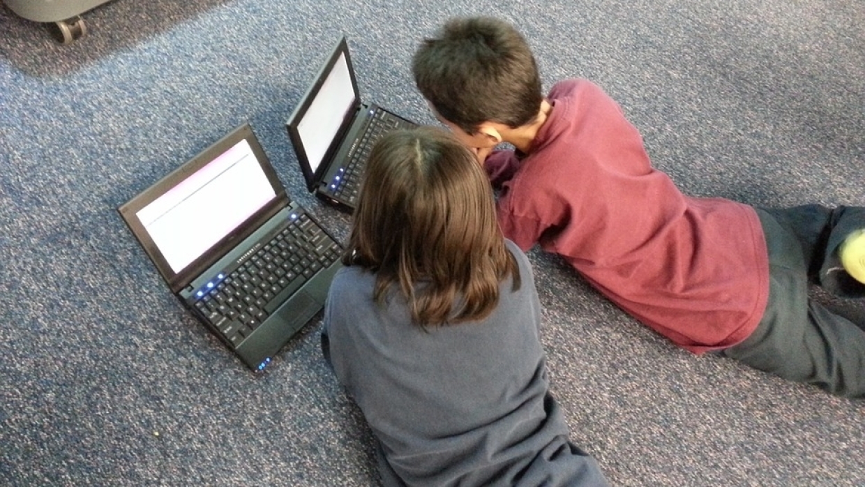 Психолог рассказала, на каких детях негативно скажется запрет интернета