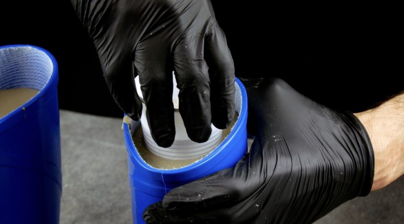 Гениальные идеи для очаровательного дачного декора: запасаемся мусором и бетоном