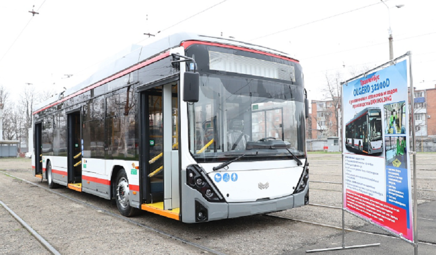 В Краснодар доставили первый из 60 новых троллейбусов