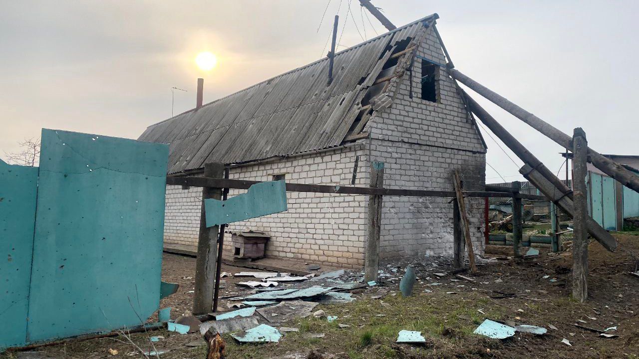 Севастополь начал помогать в восстановлении мирной жизни в ЛНР