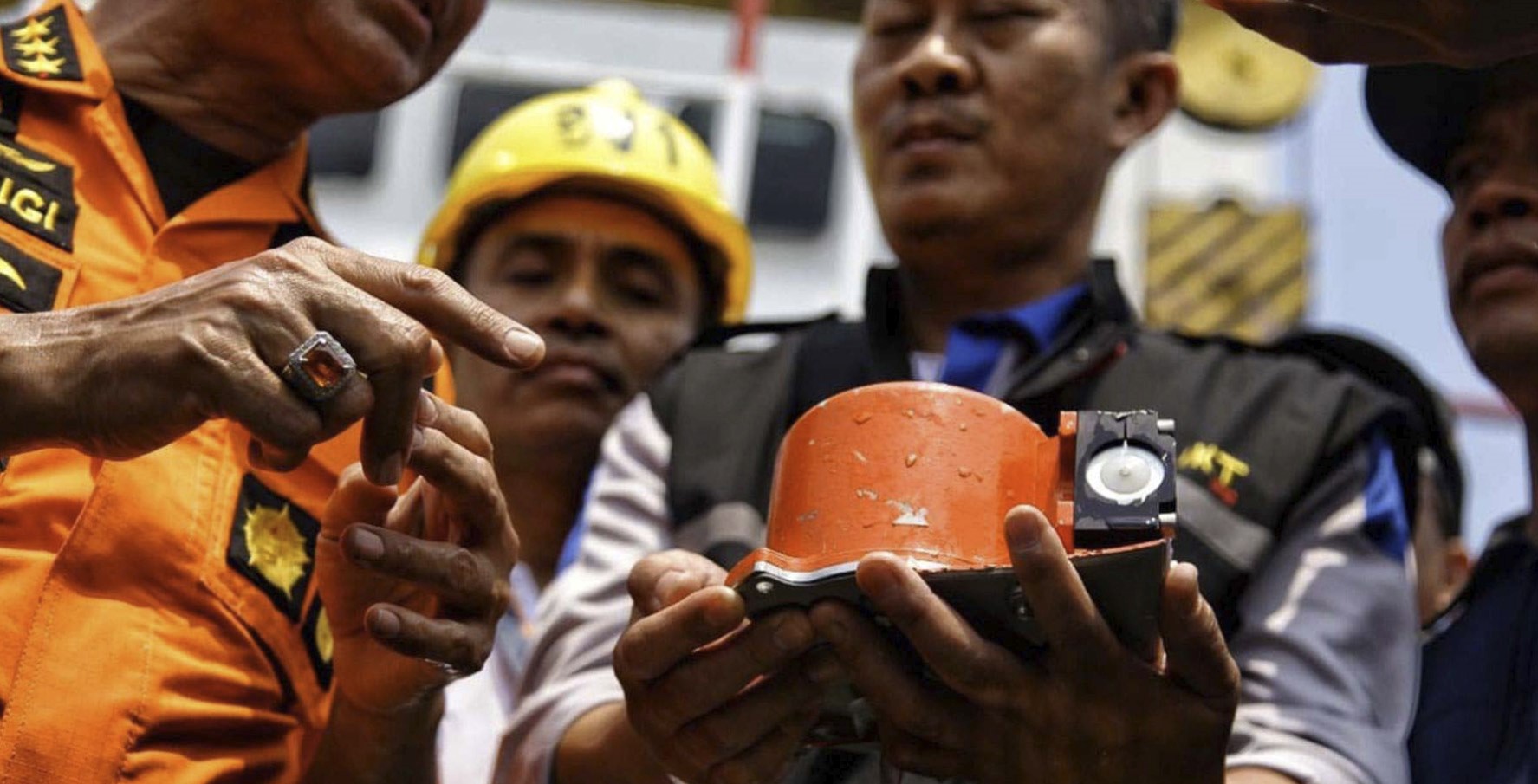 Боинг в глубоком пике Авиация