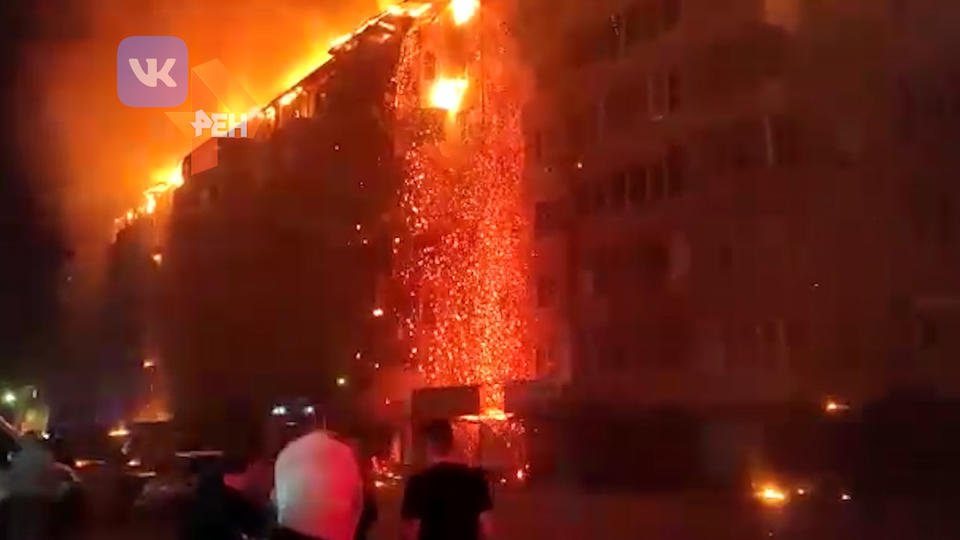 Площадь масштабного пожара в Краснодаре возросла до 2500 