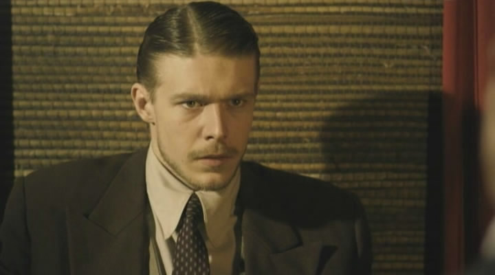 Никита Ефремов: как живётся продолжателю актёрской династии Звезды