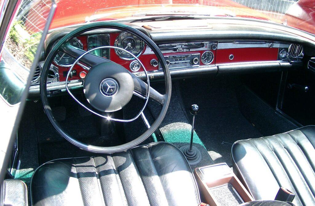 Машина Высоцкого, Карпова и Брежнева: как появился первый в истории S-класс