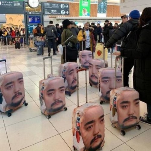 Весёлая уличная мода шанхайских жителей, которые даже понятия не имеют, чем она забавна Весёлая уличная мода шанхайских жителей, которые даже понятия не имеют, чем она забавна