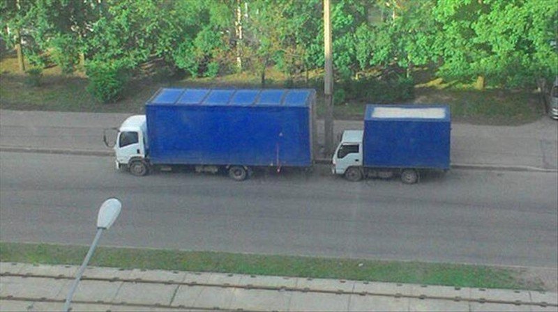 Приколы и смешные картинки на автомобильную тематику (13 фото)