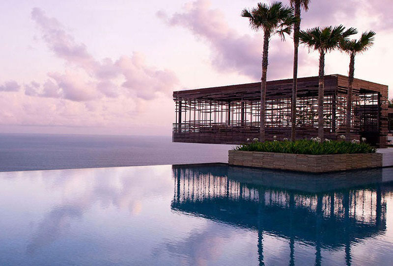 Бассейны, над которыми славно потрудились дизайнеры Бассейны, над которыми славно потрудились дизайнеры авиатур