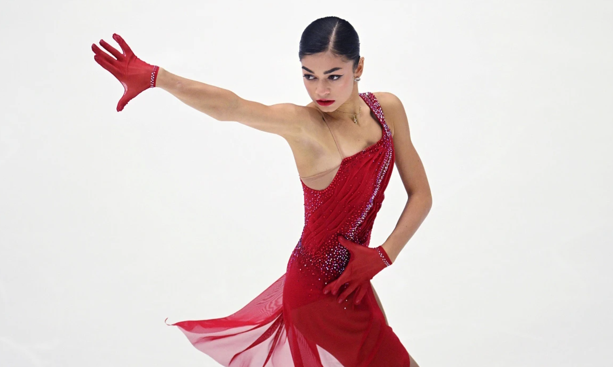 Звезда Олимпиады — 2026: что известно о российской фигуристке Аделии Петросян