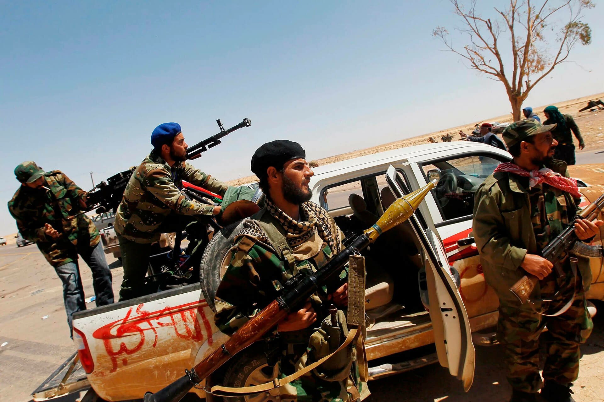 Из-за разборок группировок ПНС страдают мирные жители