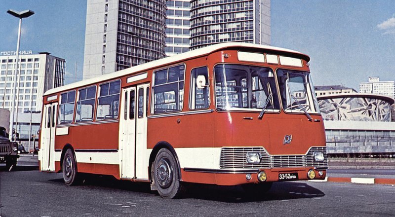 ЛиАЗ 677 Экспериментальный история, советские автобусы, транспорт