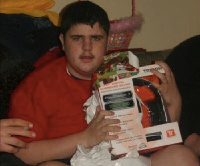 Его дразнили в школе и издевались, а потом он решил изменить себя. Теперь парень модель и мечта тысяч девушек! видео,заморские звезды,звезда,красота,модельный бизнес,развлечение,фото,шоу,шоубиz,шоубиз