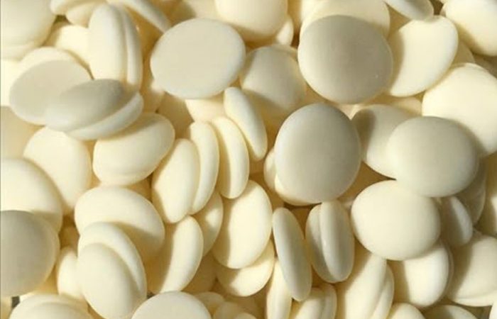 Из чего на самом деле делают белый шоколад