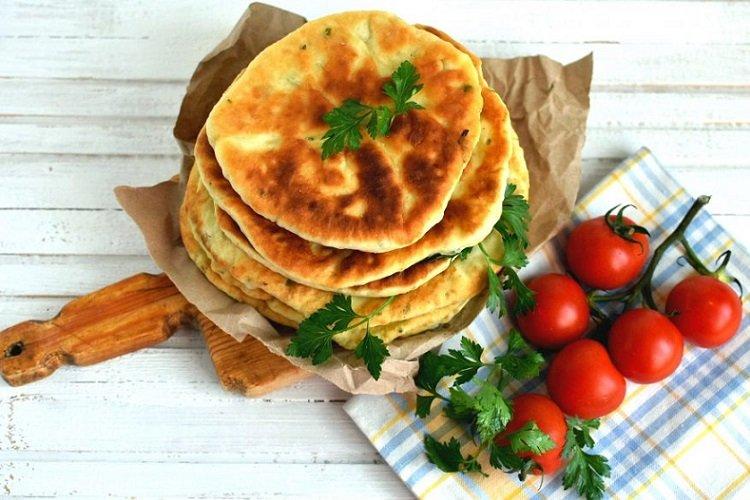 20 быстрых и вкусных сырных лепешек выпечка