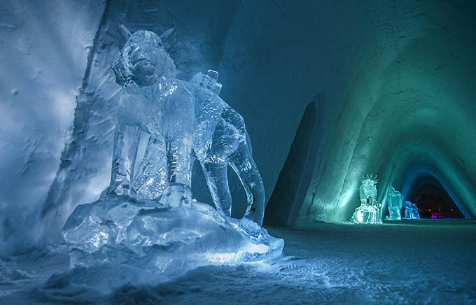 Kirkenes Snow Hotel Norway, sculpture @ Nevra Arts