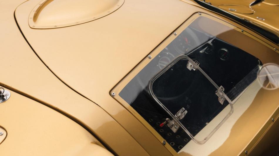 Ford GT40 1966 года выставлен на аукцион за 12 миллионов долларов 