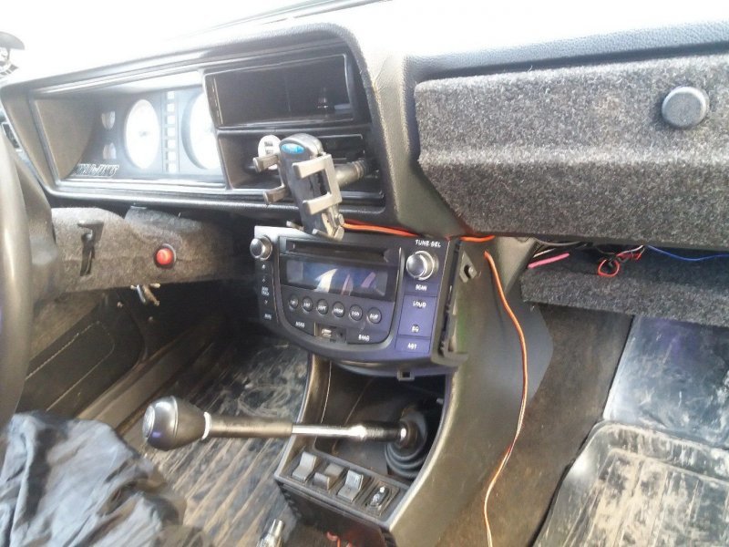 Ужасные примеры установки автоакустики авто, автозвук, автотюнинг, акустика, ваз, колхоз, музыка, тюнинг
