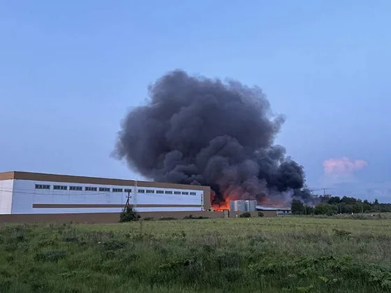 Мощный пожар на складе ГСМ в Пушкино попал на видео