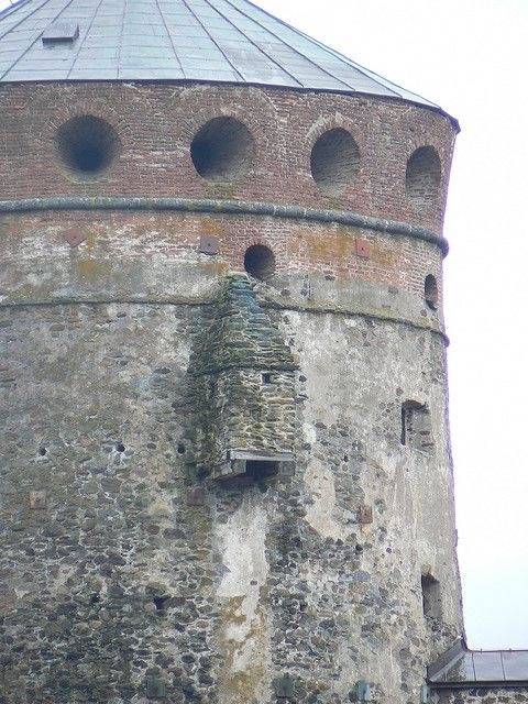 Туалет для графской крепости. Как в средние века справляли нужду Туалет для графской крепости. Как в средние века справляли нужду
