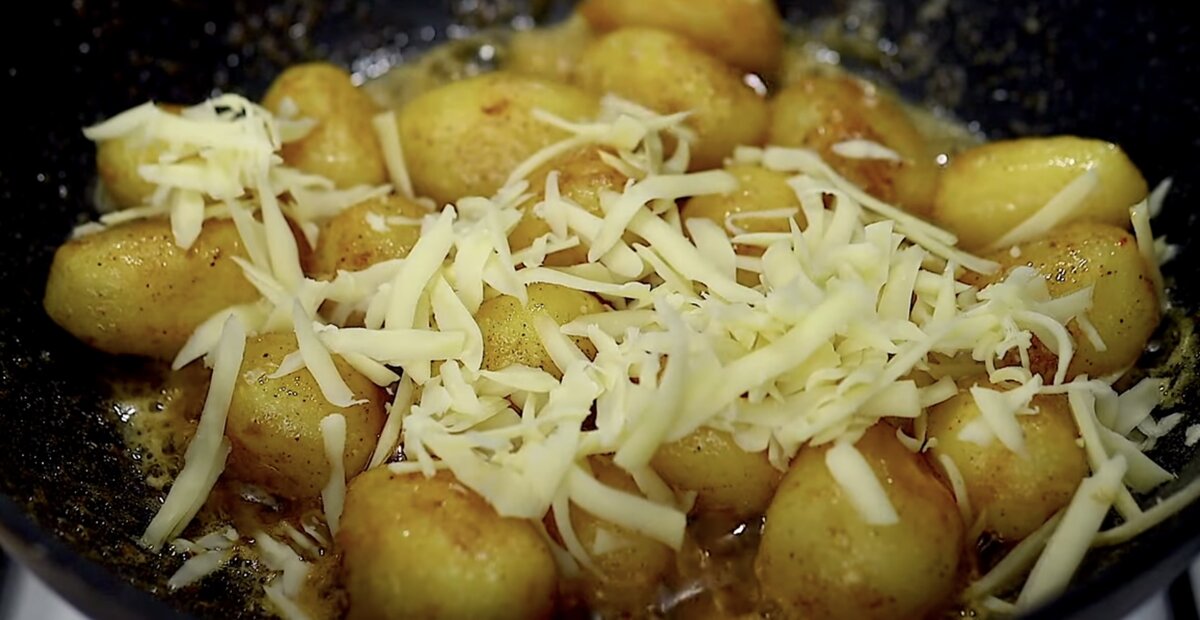 Доброго всем дня, уважаемые читатели моего канала!  Ну до чего же вкусная картошечка получилась! Теперь это мой любимый рецепт.-6