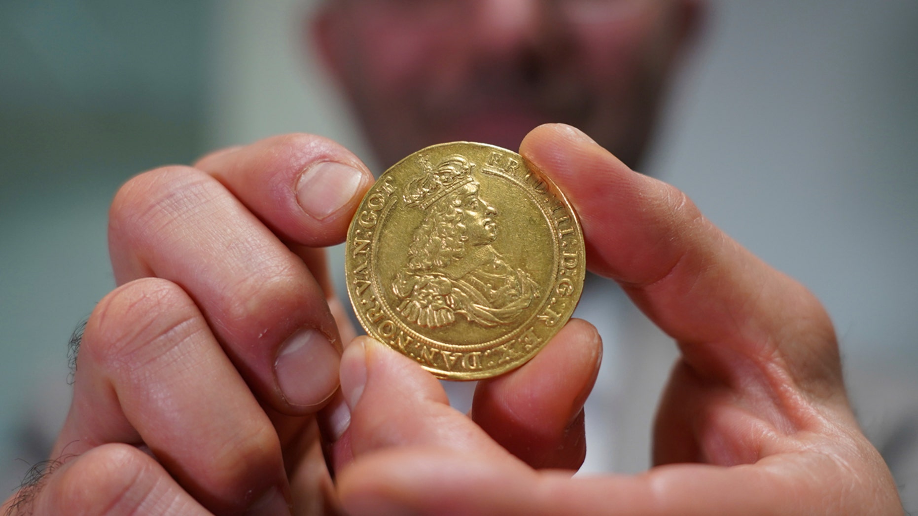 Старинные монеты и медали намерены продать на аукционе на баснословную сумму