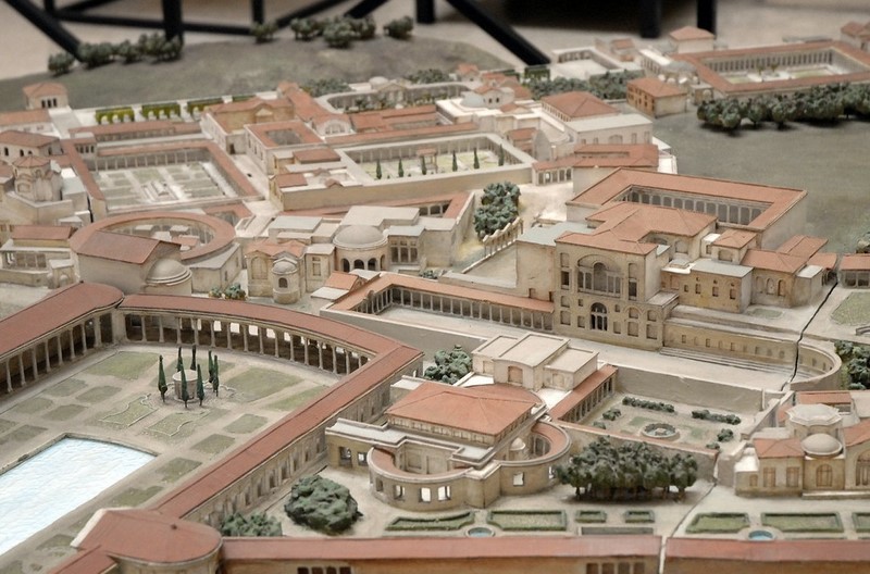 Археолог потратил 38 лет, чтобы создать точную копию Вечного города города