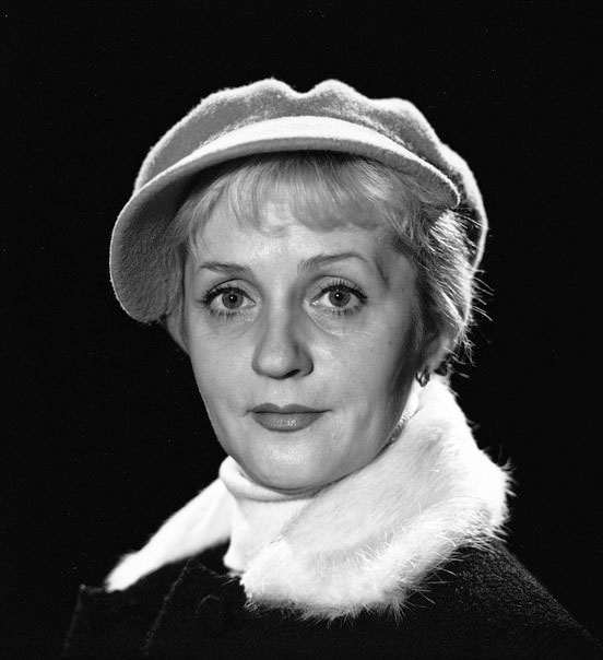 Ни семьи, ни фильмов: как мужчины в жизни Клары Румяновой стали её трагедией Ни семьи, ни фильмов: как мужчины в жизни Клары Румяновой стали её трагедией актриса,кино и тв,Клара Румянова,наши звезды,шоу,шоубиz,шоубиз