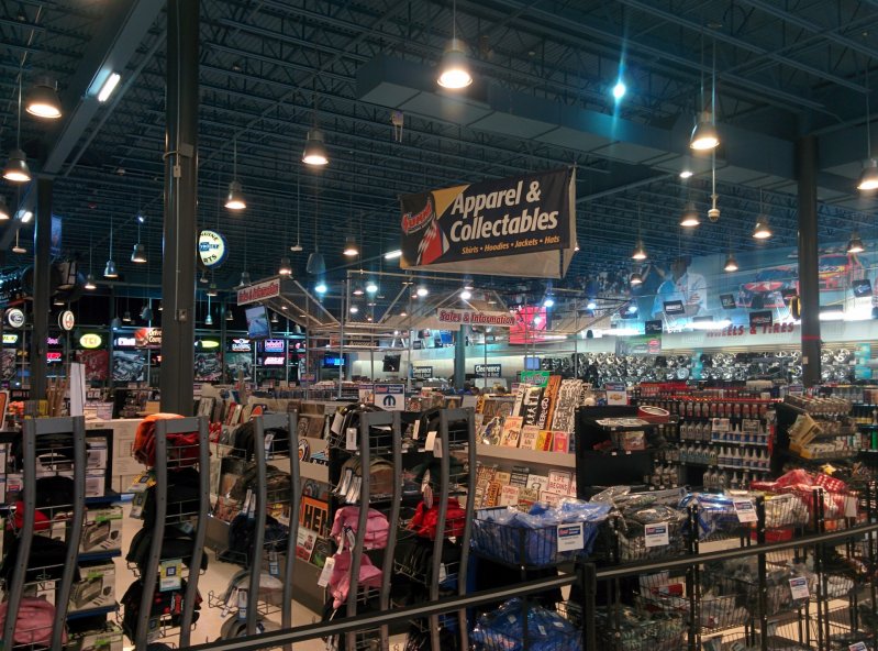SummitRacing в реальной жизни - экскурсия по Super Store в Атланте SummitRacing в реальной жизни - экскурсия по Super Store в Атланте авто, автозапчасти, автотюнинг, запчасти, магазин, тюнинг